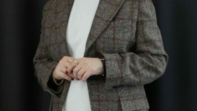 Bursa Uludağ Üniversitesi Felsefe Bölümü Doktorantı Ceren İplikçi BUÜ 50.
