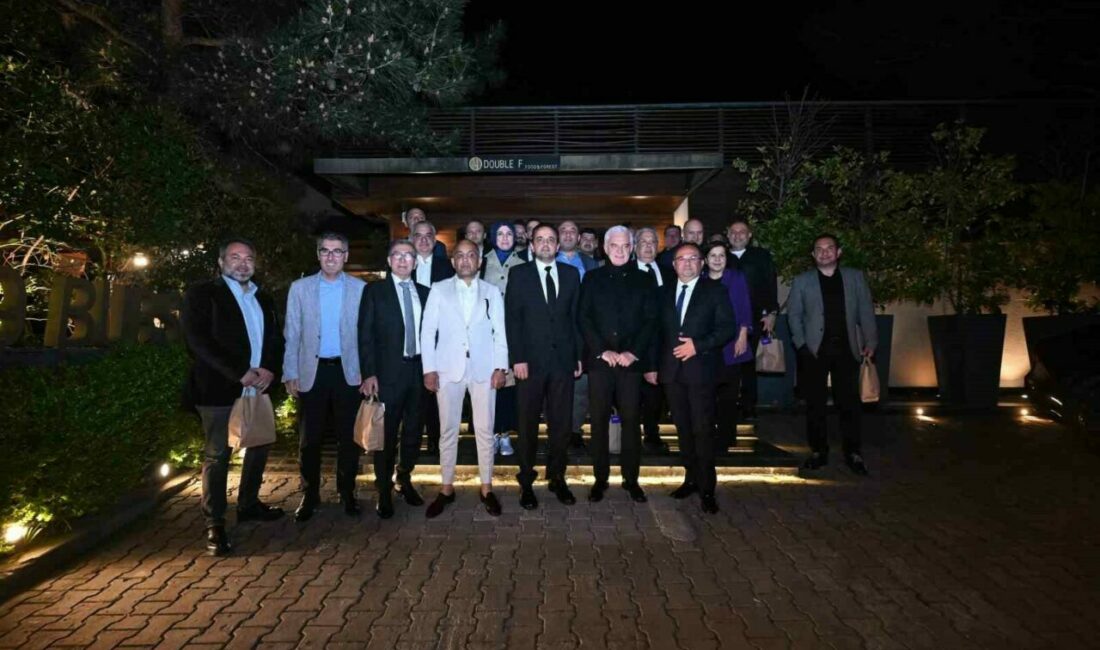 BUYSAD’da bayrak değişim Bursa Yemek Sanayicileri Derneği’nin (BUYSAD), yeni dönem Yönetim Kurulu Başkanı