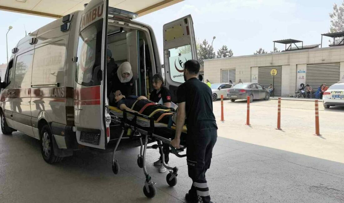 Depremden kaçarken merdivenlerden düştü Marmara Denizi’nde yaşanan 6,2 büyüklüğündeki depremin ardından Bursa’nın İnegöl ilçesinde