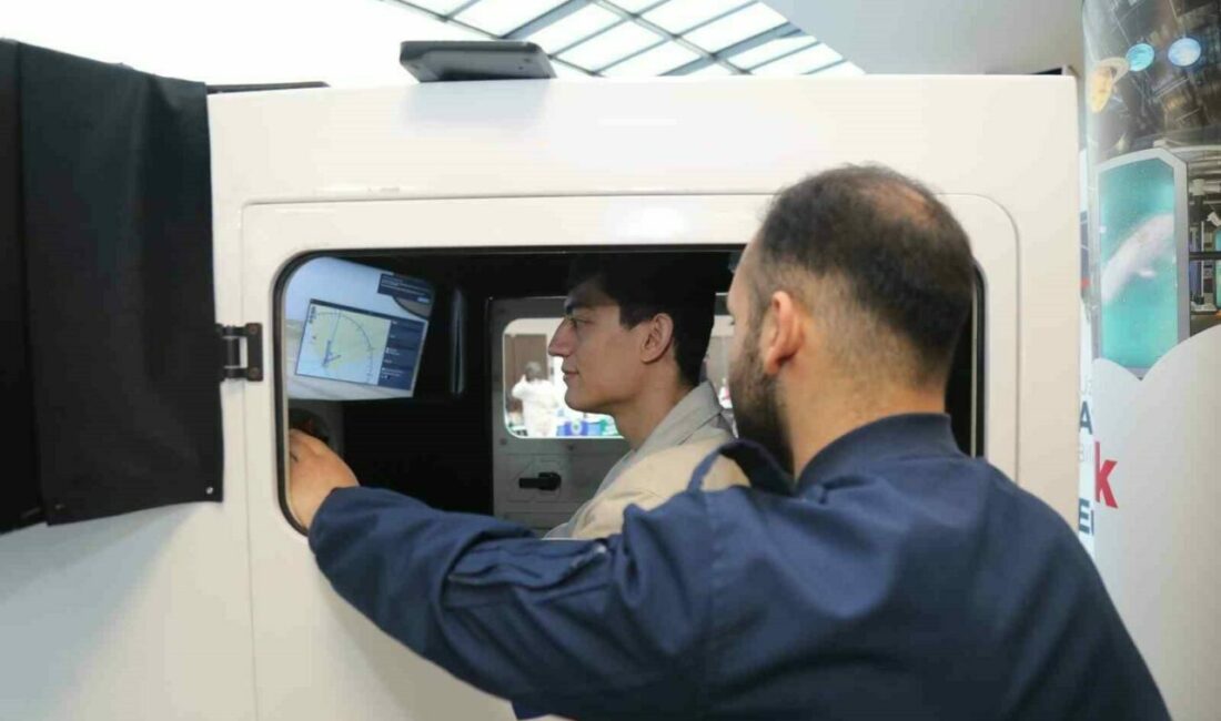 En havalı etkinlik başladı Bursa Teknik Üniversitesinde (BTÜ) “7. Havacılık ve Savunma Günleri” dün