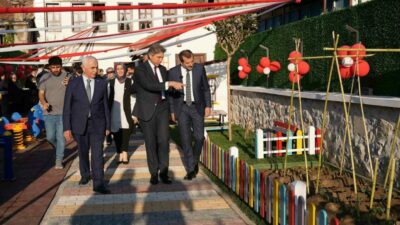 Gürsu Çocuk Kütüphanesi ve Atölye Merkezi düzenlenen görkemli törenle açılışını
