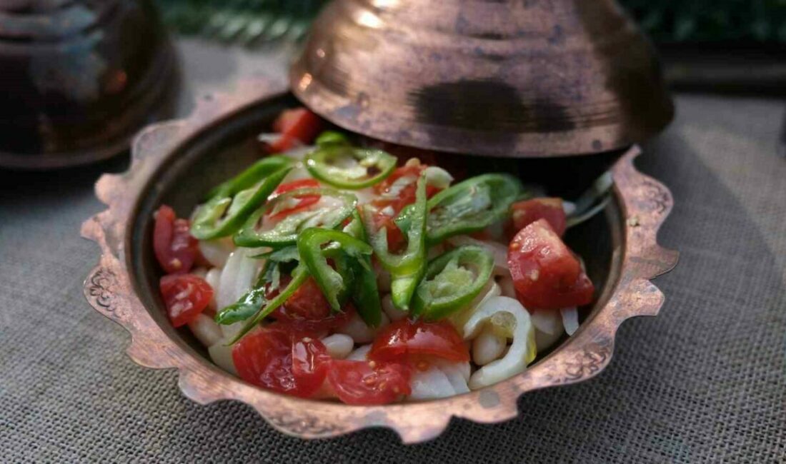 İnegöl piyazı coğrafi işaret tescilini aldı İnegöl Belediyesi’nin gastronomi alanında yaptığı çalışmalar sonucunda şehrin bir değeri