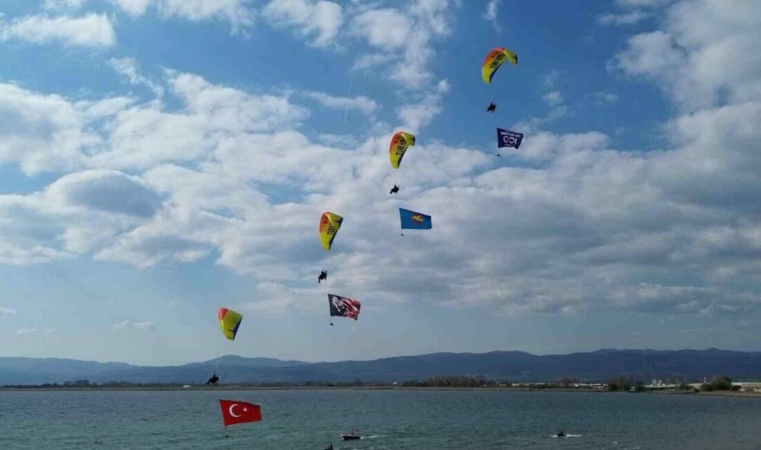 İznik Gölü üzerinde muhteşem görüntüler Marmara Bölgesi’nin en büyük gölüne ev sahipliği yapan İznik, hafta