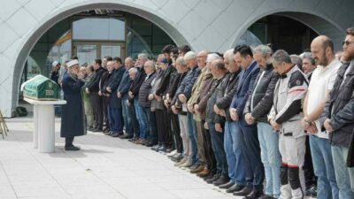 Antalya’nın Manavgat ilçesinde bisikletiyle seyir halindeyken kamyonetin çarpması sonucu hayatını