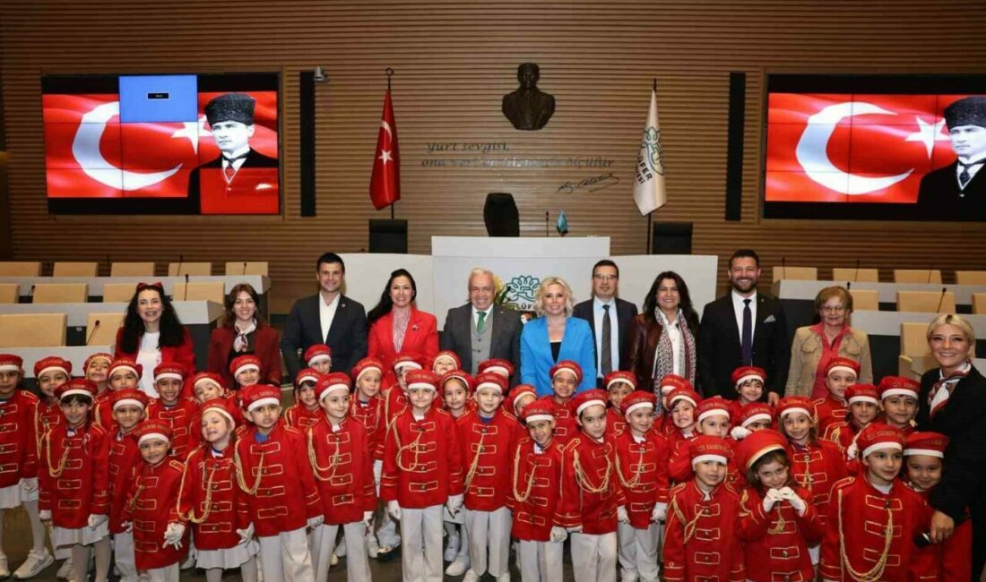 Miniklerin 23 Nisan coşkusu Anaokulu öğrencileri 23 Nisan Ulusal Egemenlik ve Çocuk Bayramı için