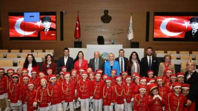 Anaokulu öğrencileri 23 Nisan Ulusal Egemenlik ve Çocuk Bayramı için