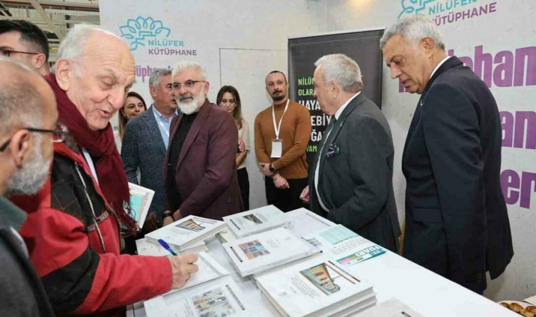 Nilüfer Belediyesi Bursa 22’nci Kitap Fuarı’nda Nilüfer Belediyesi, Bursa 22’nci Kitap Fuarı’ndaki standıyla ilgi görüyor. Standı