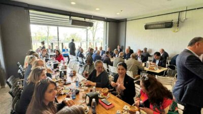 AK Parti Nilüfer İlçe Başkanı Furkan Alpaslan’ın ev sahipliğinde düzenlenen