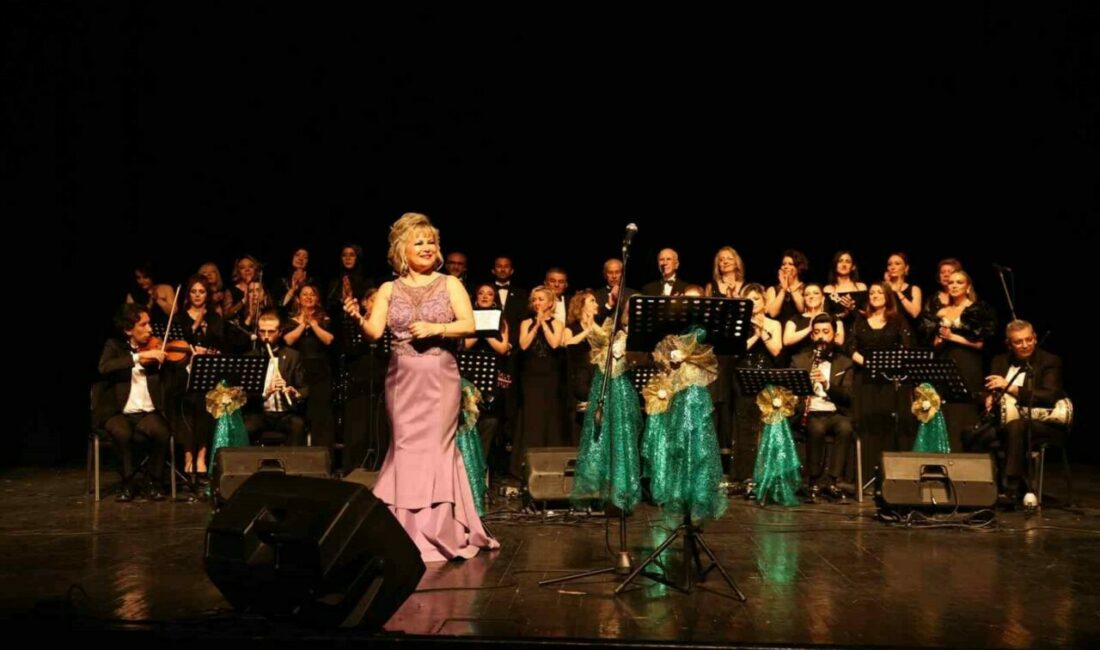 Nilüfer’de nostaljik konser Nilüfer Türk Sanat Müziği Korosu, ’Taş Plaktan Nağmeler Konseri’ ile