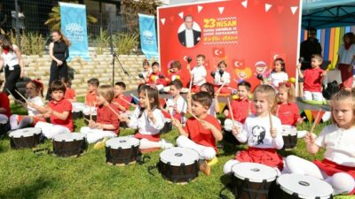 Nilüfer Belediyesi kreşlerinde eğitim gören çocuklar 23 Nisan Ulusal Egemenlik
