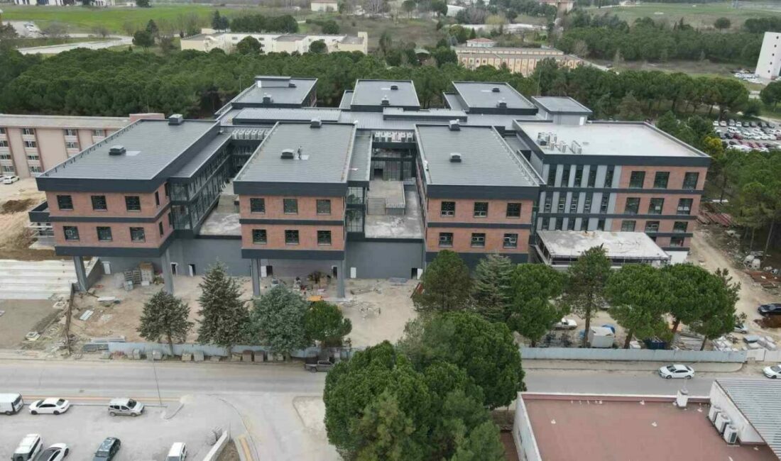 Bursa Uludağ Üniversitesi’nin (BUÜ) Türkiye’deki ilk örneklerden birisi olan Merkezi