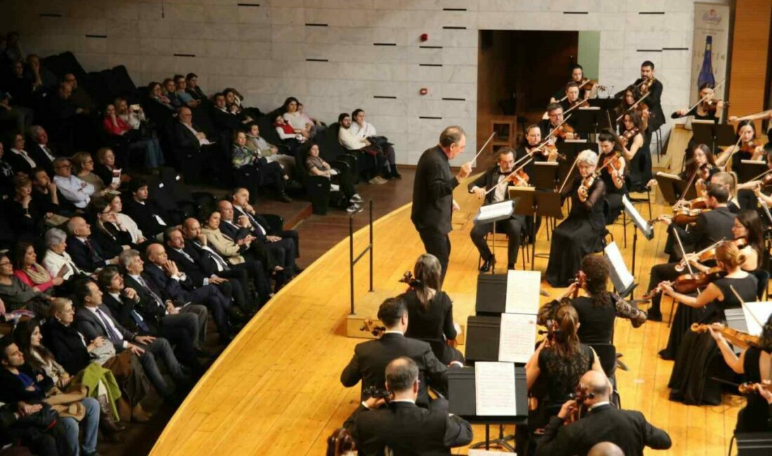 Prof. Dr. Ayhan Kızıl, vefatının 10. yılında BBDSO konseriyle anıldı Uludağ Üniversitesi eski Rektörü, Bursa Oda Orkestrası’nın kurucusu ve Bursa