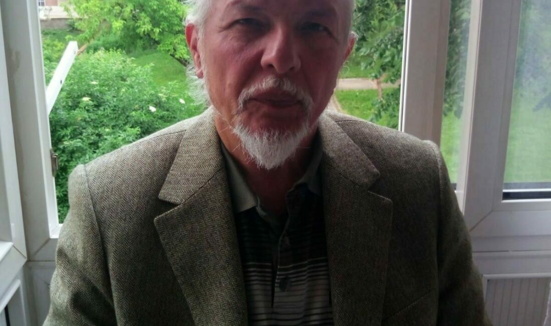 Sedefkâr Karazeybek vefat etti Türkiye’nin yetiştirdiği ünlü sedefkârlardan aynı zamanda Kültür Bakanlığı sanatçısı olan