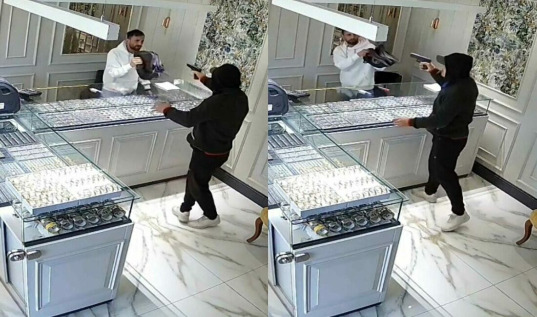 Bursa’da kuyumcuda silahlı soygun girişimi Bursa'nın Osmangazi ilçesindeki bir kuyumcuda silahlı soygun girişimi yaşandı. İki