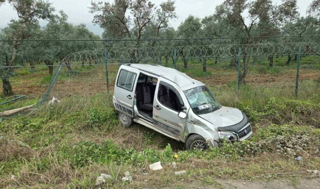 Tarlaya yuvarlanan hafif ticari araçtaki aynı aileden 3 kişi yaralandı Bursa’nın Orhangazi ilçesinde kontrolden çıkıp tarlaya yuvarlanan hafif ticari araçtaki