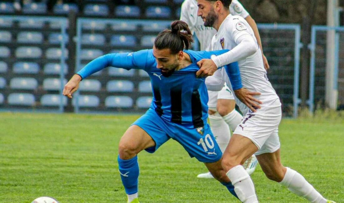 TFF 2. Lig Kırmızı Grup 29. hafta mücadelesinde Karacabey Belediye