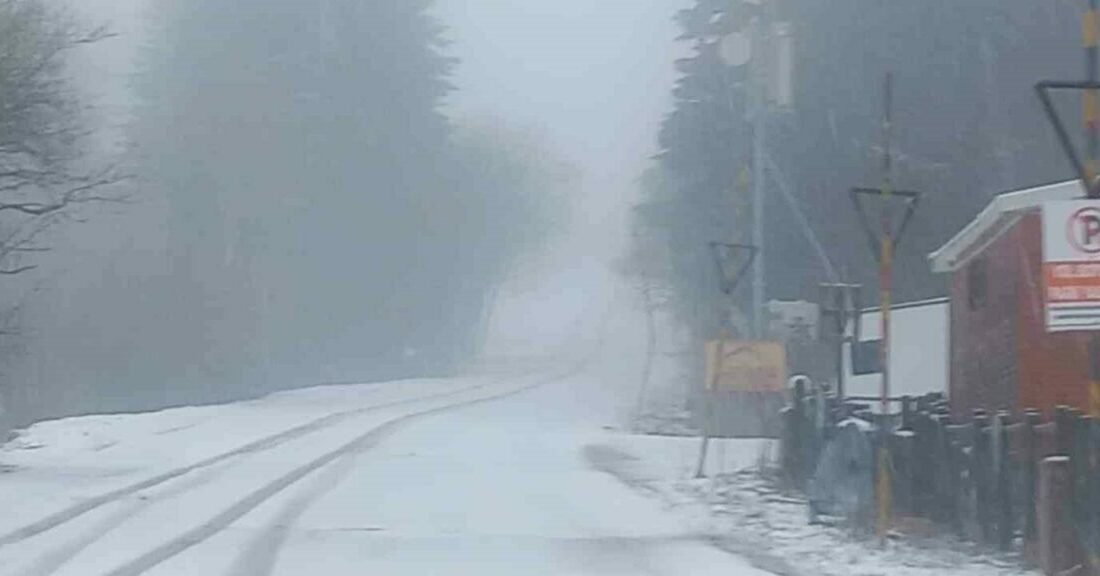 Balkanlar’dan gelen soğuk ve yağışlı havanın etkisine giren Bursa’da, Uludağ’ın