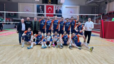 Erkekler Voleybol Bölgesel Ligi Finalleri’nde mücadele eden Osmangazi Belediyespor, guruptaki