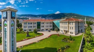 Osmangazi Belediyesi, öldürülen sokak köpeklerinin çuvallanarak Hamitler Kent Mezarlığı’na atılması