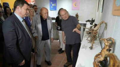 Doğa sanatçısı Tansel Saylı’nın 14 yıl boyunca dağlardan topladığı doğal