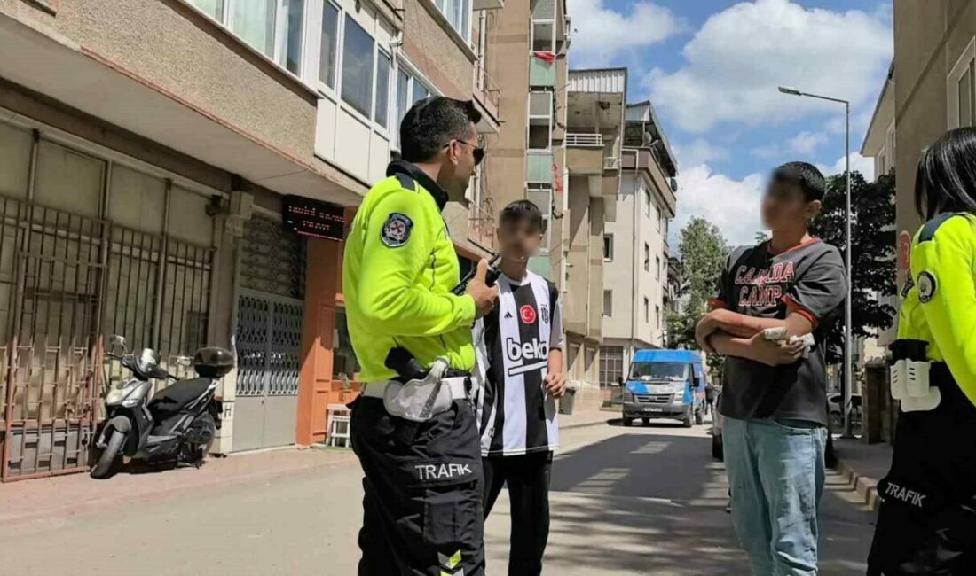 Bursa’nın İnegöl ilçesinde meydana gelen olayda 15 yaşındaki çocuk, motosikletli
