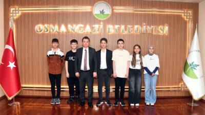 Ortaokul öğrencilerinin hayallerindeki liseye gitmelerine katkıda bulunmak isteyen Osmangazi Belediyesi