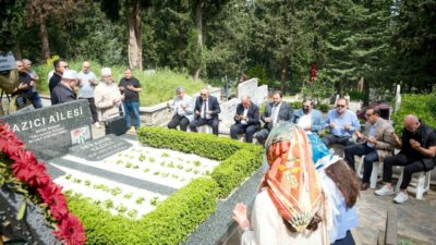 Bursaspor’la Süper Lig şampiyonluğu yaşayan efsane Başkan İbrahim Yazıcı, vefatının