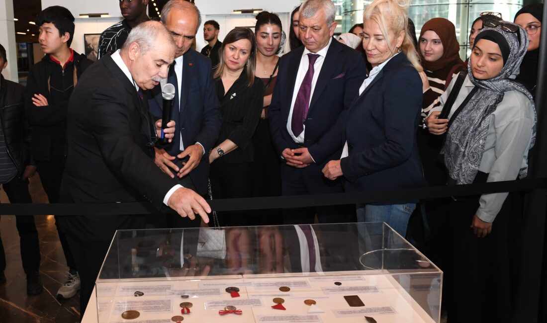 ‘Kurtuluştan Kuruluşa Unutulmayanlar’ Sergisi açıldı Osmangazi Belediyesi, 19 Mayıs Atatürk’ü Anma, Gençlik ve Spor Bayramı