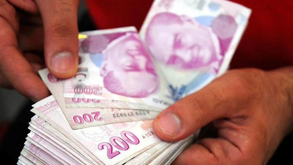 Emekli bayram ikramiyesi ne zaman hesaplara yatacak? "Bayram ikramiyesi" konusu emekliliklerin şu sıralar bir numaralı gündemi halinde...