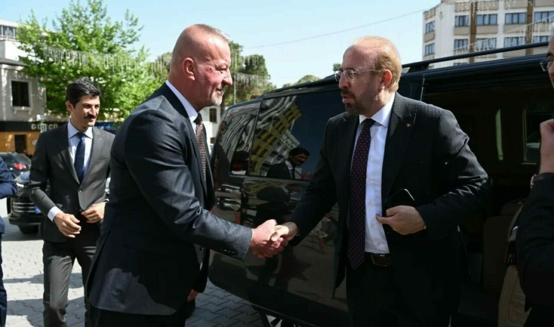 Bakan Yardımcısı Karacabey’e çıkarma yaptı, yeni projeler masada Cumhurbaşkanı Recep Tayyip Erdoğan’ın canlı bağlantıyla katıldığı “2024 Yılı Yenilenebilir