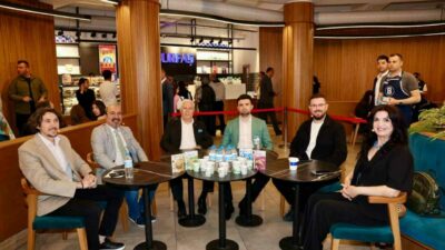 Bursa Büyükşehir Belediye Başkanı Mustafa Bozbey, Altıparmak’taki eski stadyum alanında