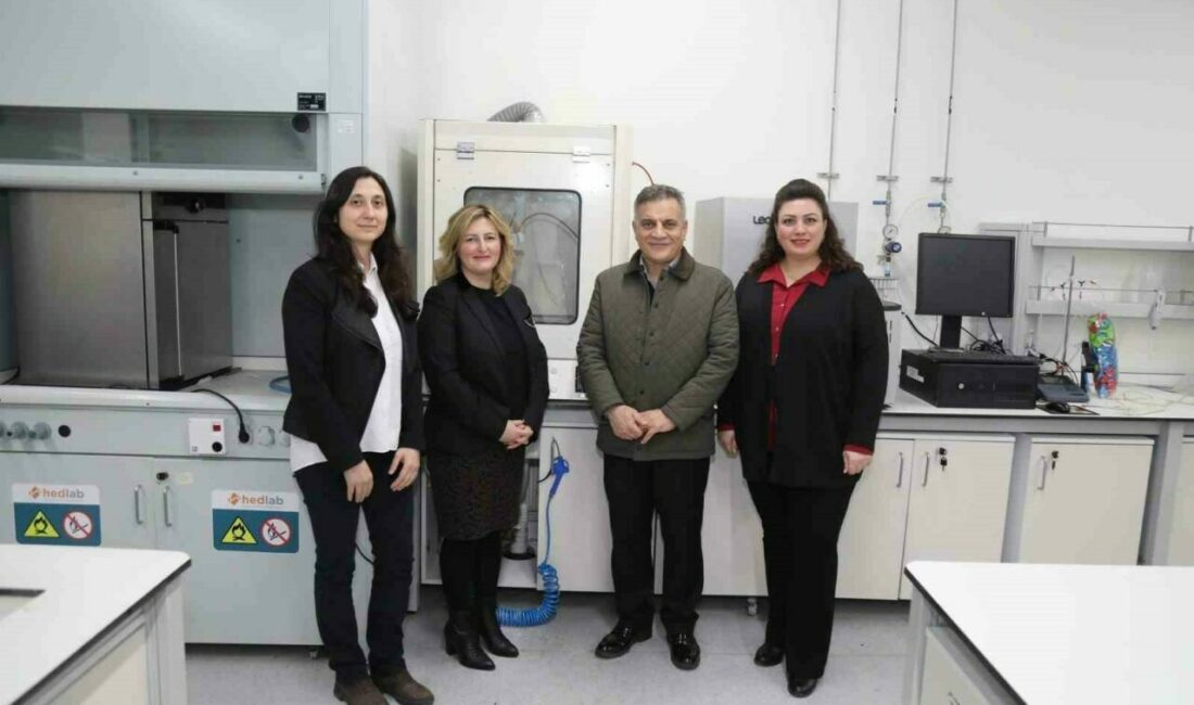 BTÜ’nün tıbbi buluşuna uluslararası patent Bursa Teknik Üniversitesi (BTÜ) akademisyenlerinin, arı ekmeğinin endüstriyel ve tıbbi
