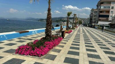 Bursa Büyükşehir Belediyesi, park, bahçe ve caddeler ile tarihi ve