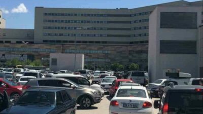 Türkiye’nin sayılı Şehir Hastaneleri’nden olan Bursa Şehir Hastanesi’nde otopark sorunu