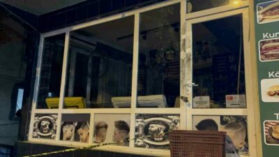 Bursa’nın Osmangazi ilçesinde kimliği belirsiz maskeli şüpheli, berber çırağını silahla