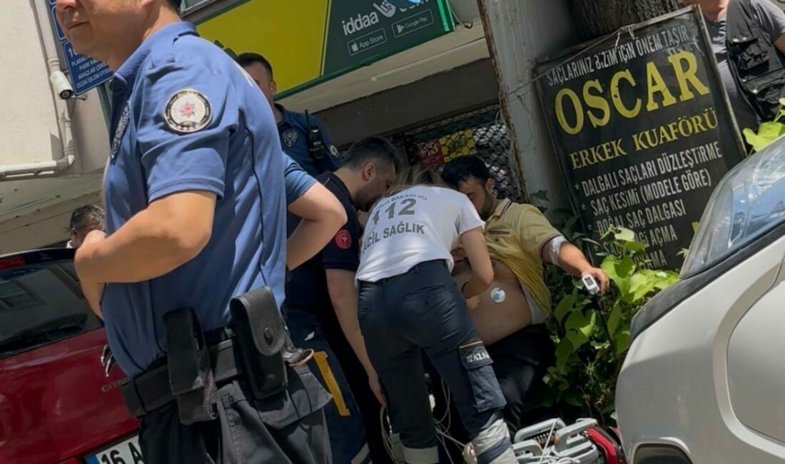 Bursa’da iki esnaf arasında çıkan park tartışması kavgaya döndü. 2