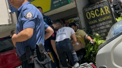 Bursa’da iki esnaf arasında çıkan park tartışması kavgaya döndü. 2