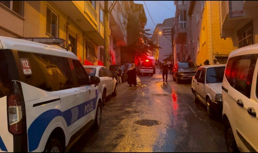 Bursa’nın Yıldırım ilçesinde üç katlı bir binanın çatı katında çıkan