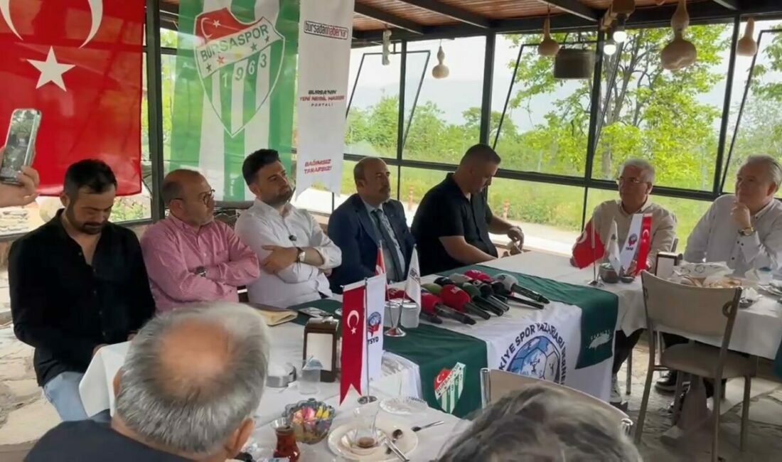 Bursaspor Başkanı Enes Çelik, “2027-2028 sezonu için loca satışlarımız devam