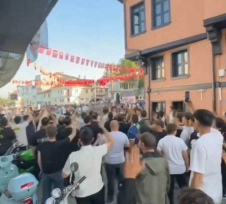 EuroLeague Final Four yarı final mücadelesinde Fenerbahçe ile Panathinaikos arasında