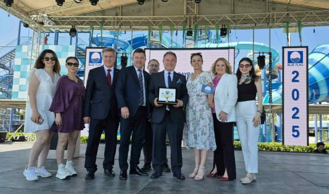 Büyükşehir Belediyesi’ne ‘En İyi Çevre Eğitim Etkinlikleri Ödülü’ Bursa Büyükşehir Belediyesi, Türkiye Çevre Eğitim Vakfı (TÜRÇEV) tarafından yapılan