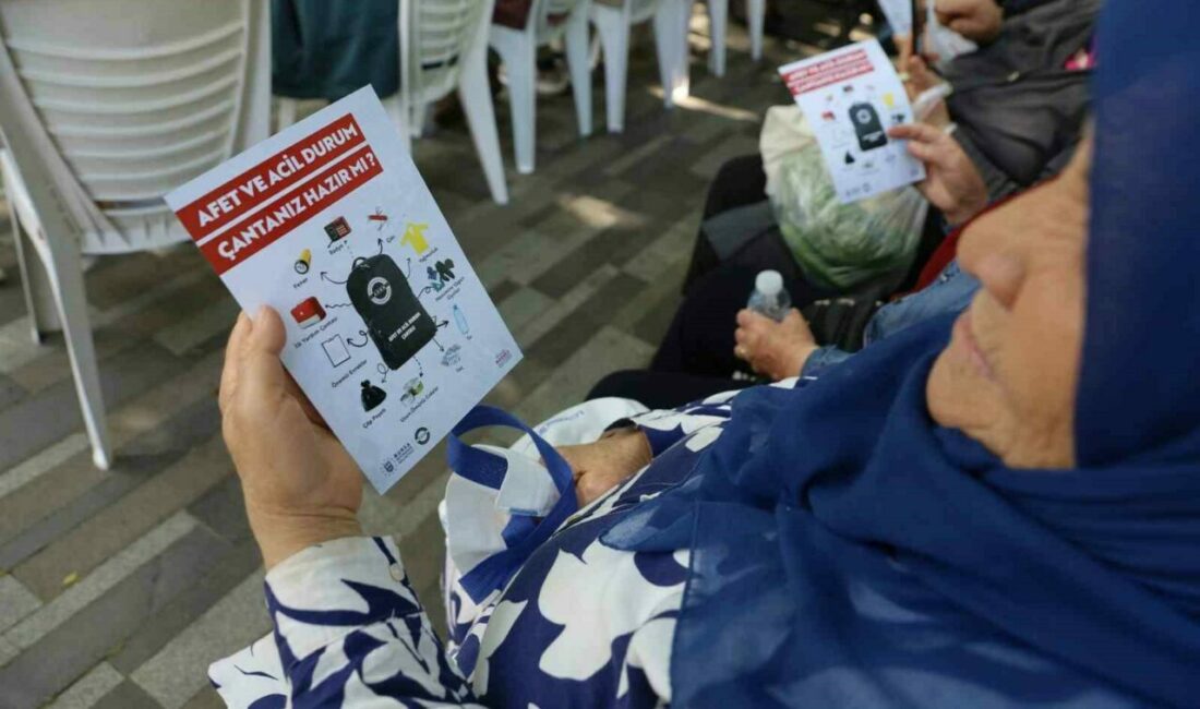 Büyükşehir’den mahallelerde ‘halk sağlığı ve afet bilinci’ eğitimi Bursa’yı afetlere daha dirençli hale getirmek için çalışmalarını sürdüren Bursa