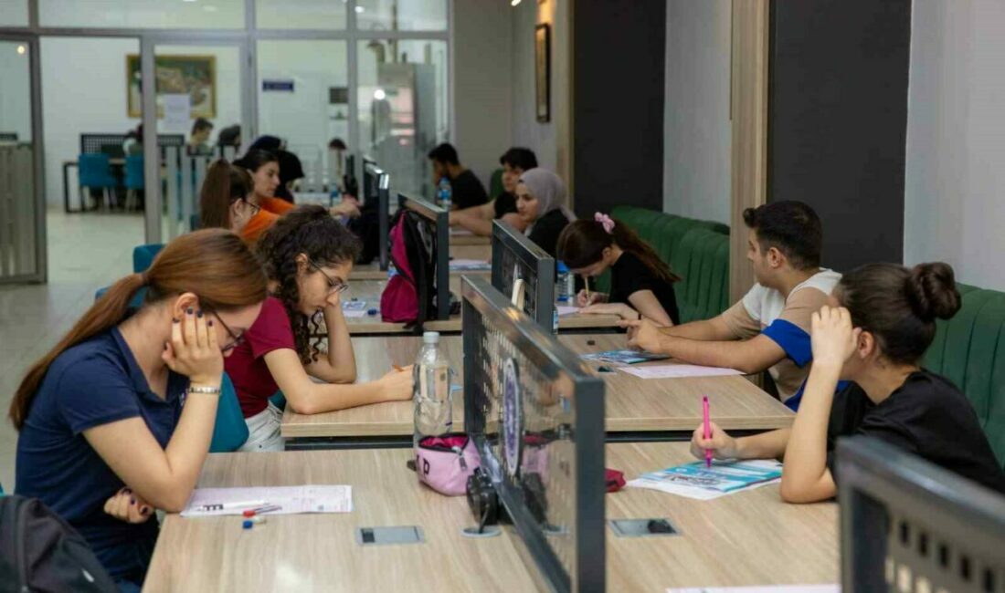 Bursa Büyükşehir Belediyesi, üniversite sınavlarına hazırlanan öğrencilerin başarılarını artırmak ve