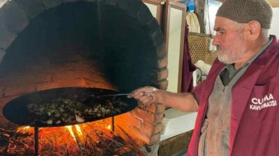 Bursa’nın Büyükorhan ilçesinde 400 yıldır süregelen kavurma ve güveç geleneği,