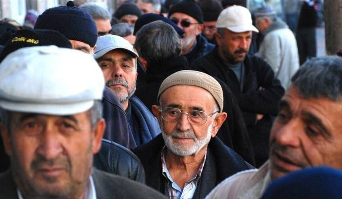 SGK uzmanı Özgür Erdursun, TÜİK’in açıkladığı ve piyasa katılımcıları anketindeki