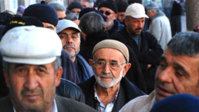 SGK uzmanı Özgür Erdursun, TÜİK’in açıkladığı ve piyasa katılımcıları anketindeki