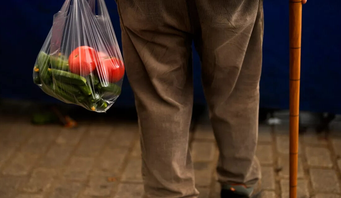 Birleşik Kamu-İş Konfederasyonu’nun yaptığı araştırma ile emekli ve asgari ücretlinin