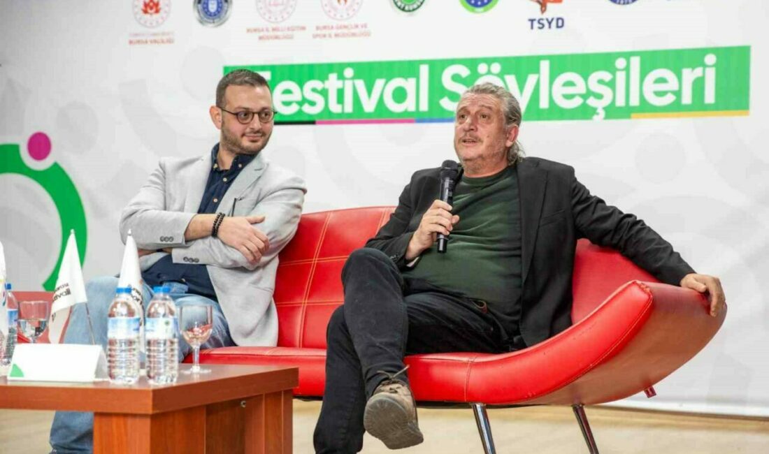 Festival Söyleşileri’nin son konuğu Erke Tümer ve Erdal Hoş oldu Bursa Uluslararası Spor Festivali birçok branşta düzenlenen müsabakalar ve turnuvalarla