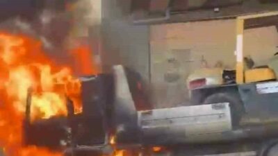 Bursa’da forklift yüklü kamyon, seyir halindeyken çıkan yangında kullanılamaz hale