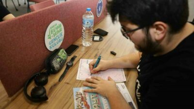 Bursa Büyükşehir Belediyesi’nin gençlerin başarılarını artırmak ve sınav kaygılarını yenmelerini
